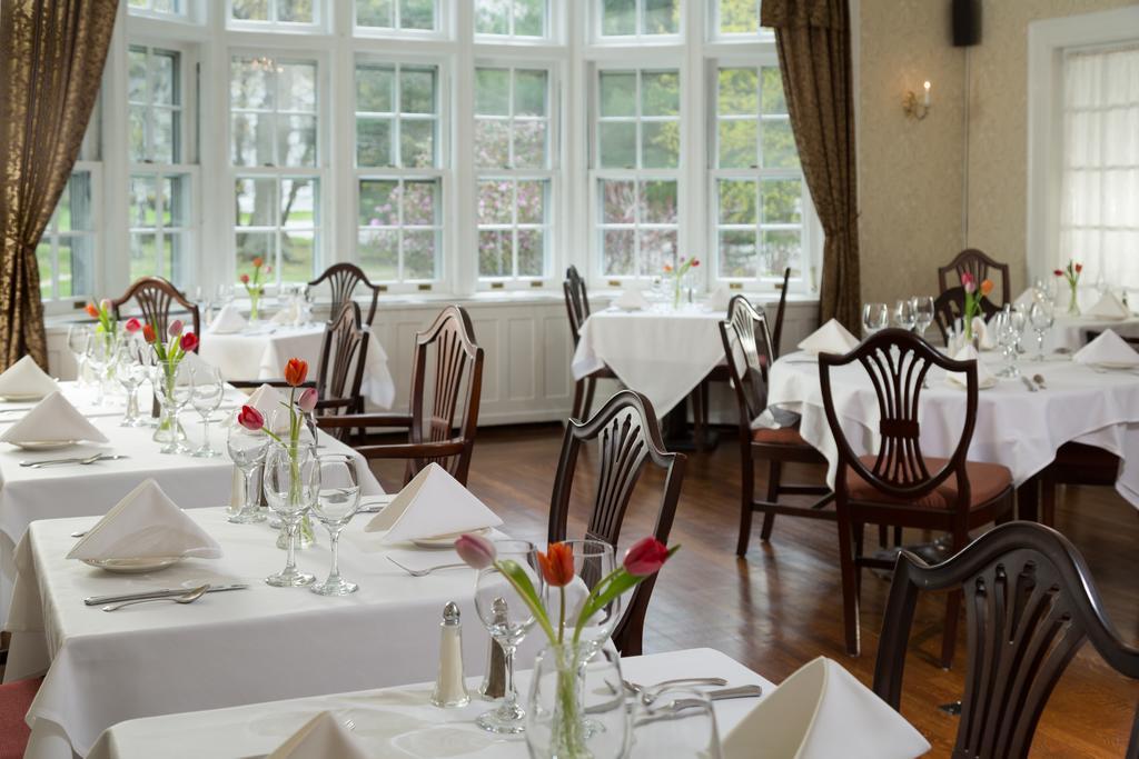 Four Chimneys Inn Bennington Εξωτερικό φωτογραφία