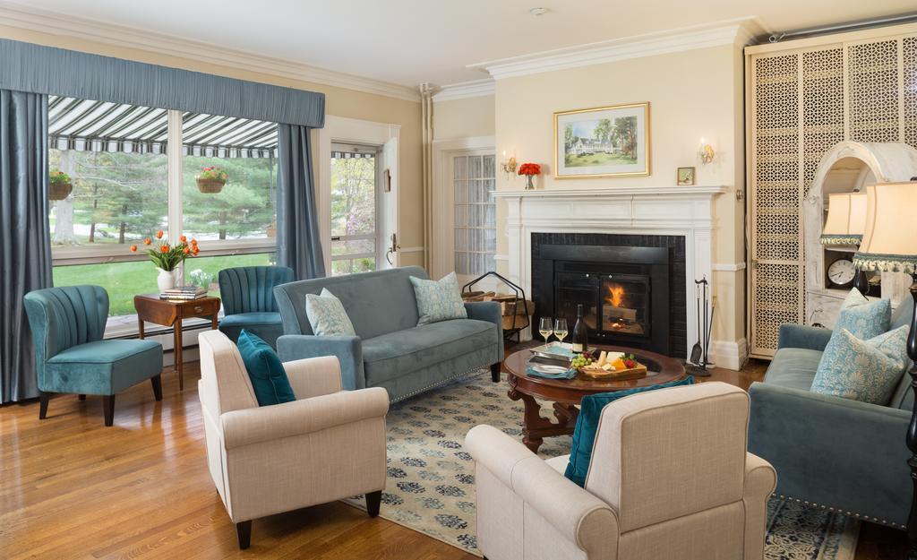 Four Chimneys Inn Bennington Εξωτερικό φωτογραφία